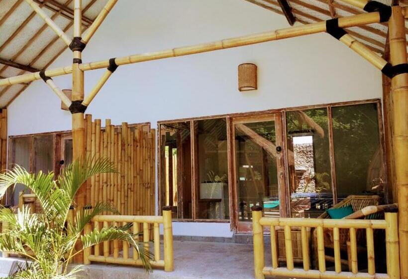Номер Стандарт Вид на Сад, Gili Matiki