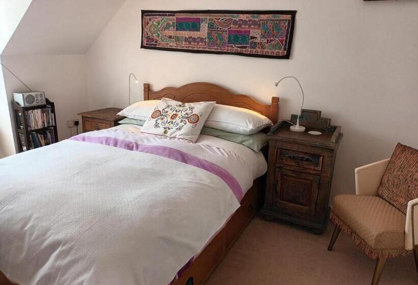 Люкс, Chez Jo Apartments