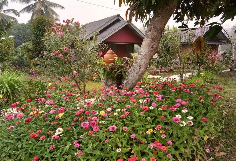 기본룸, Ban Suan Sukjai Mae Sariang