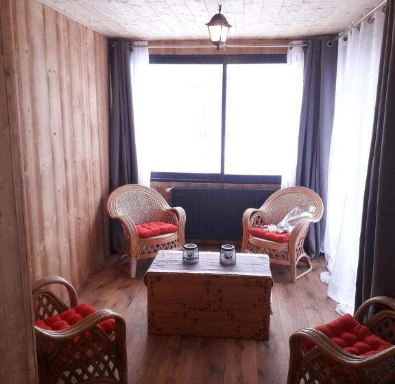Семейное Студио, Gîte Le Cerf De Belledonne