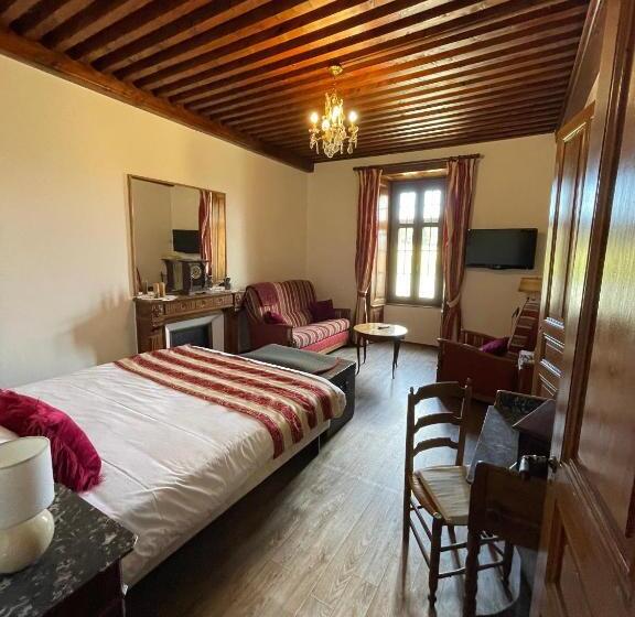 Номер Deluxe, Manoir Du Grail