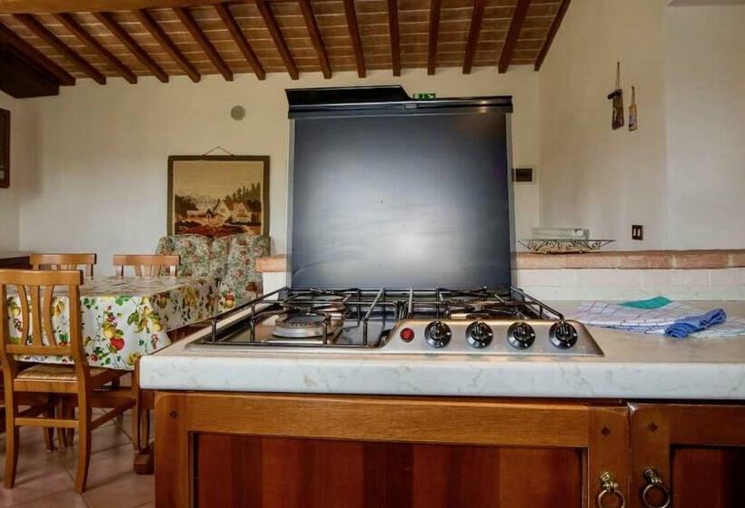 خانه 2 خوابه, Agriturismo Lo Strettoio
