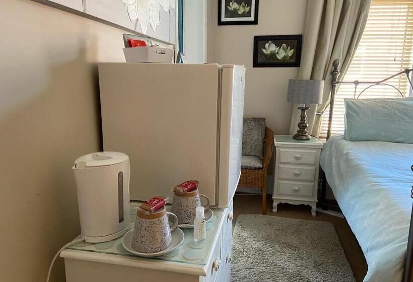 Семейный Номер Deluxe, Abbey Guest House
