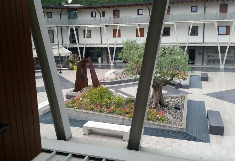 Апартаменты 1 Спальня Вид на Сад, Garda Thermae Village