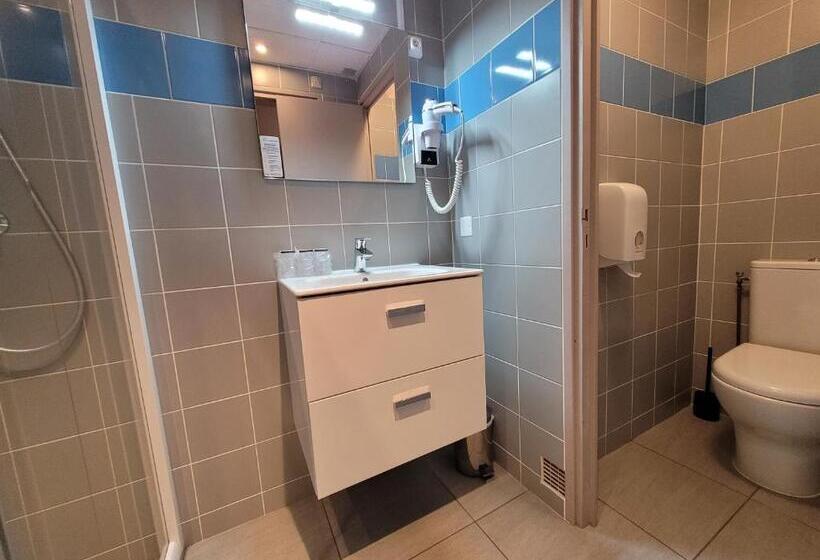 Habitación Triple Estándar, Aragon