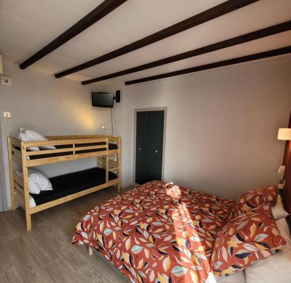 Habitación Cuádruple Estándar, Aragon