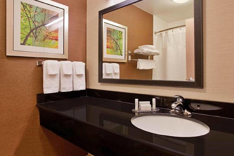 Стандартный Номер Кровать Кинг, Fairfield Inn & Suites Tulsa South Medical District