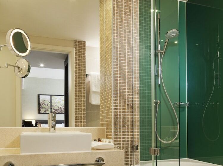 Номер Стандарт, Holiday Inn London   Whitechapel, An Ihg