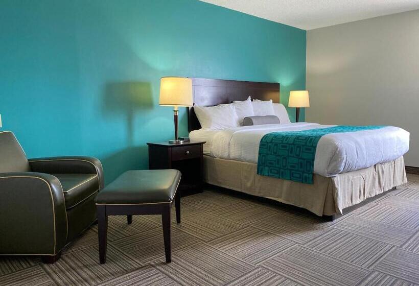 Люкс, Travelodge By Wyndham Miramichi New Brunswick