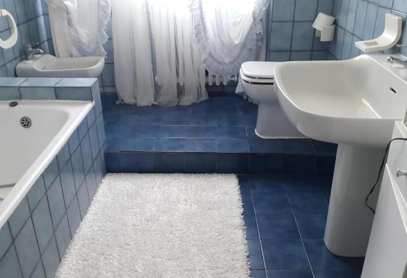 Четырехместный Номер Стандарт, Albisola Bed And Breakfast