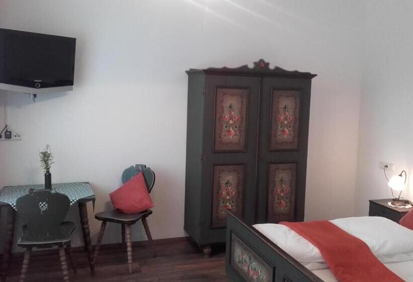 اتاق استاندارد, Pension Marillenhof