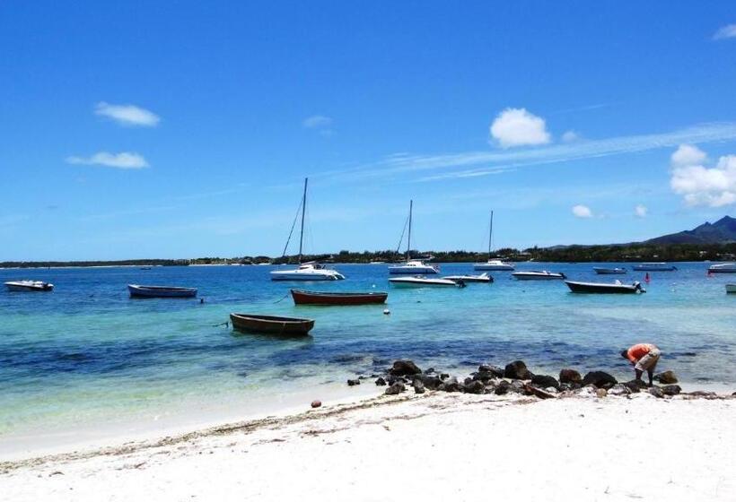 اتاق استاندارد با چشم‌انداز دریا, Colibri Beach Villas
