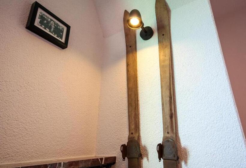 سوییت, Haus Am Berg   Pension Direkt Am Skihang