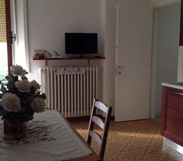 １ベッドルームハウス, Azzurramare Bed & Breakfast