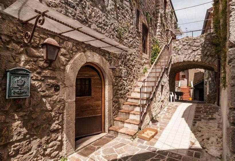 Люкс, B&b Milleunapietra Romantic Guest House