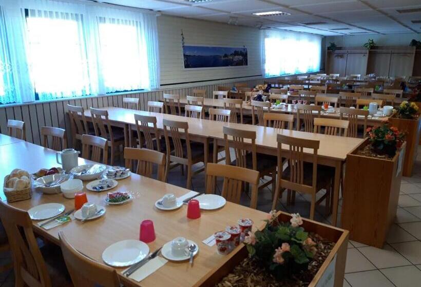 스탠다드 방갈로, Jugendtours Feriendorf Ummanz
