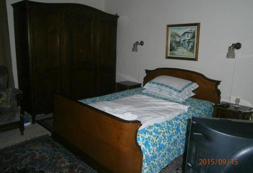 Номер Стандарт, Retro   19th Century Guest House