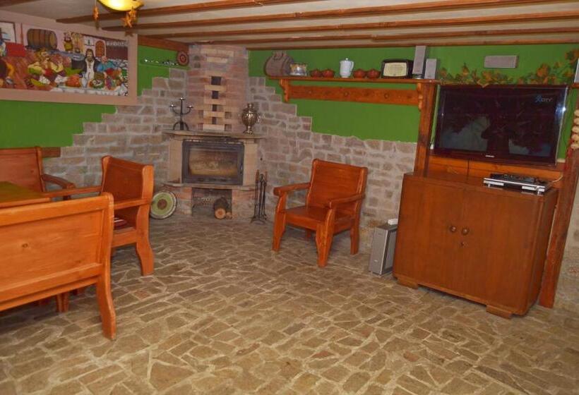Дом 1 Спальня, Guest House Diabora
