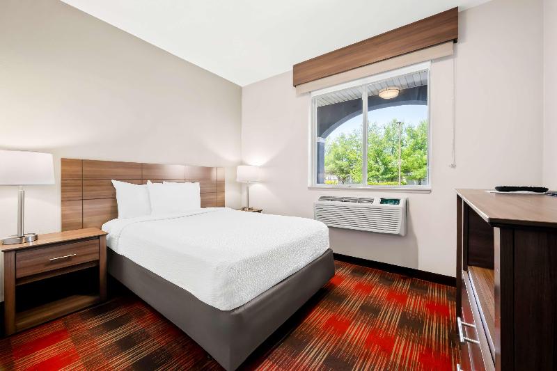 Люкс 2 Спальни, Best Western Dartmouth new Bedford