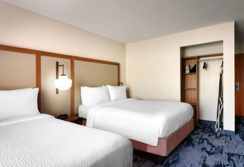 ２ダブルベッドのスタンダードルーム, Fairfield Inn & Suites By Marriott Yakima