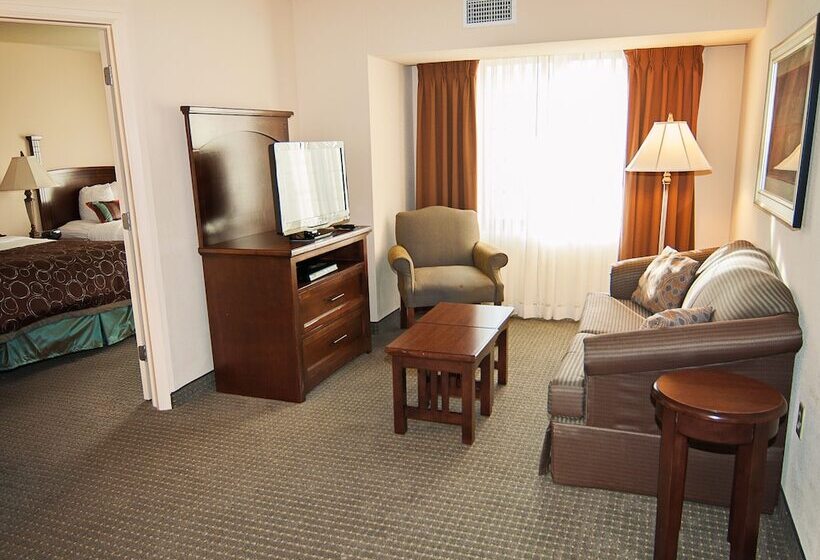 Люкс 2 Спальни, Staybridge Suites Wichita, An Ihg