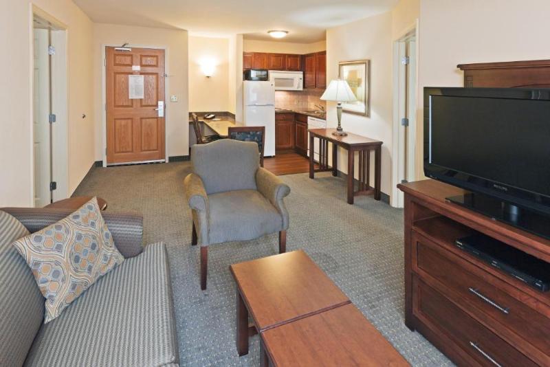 Люкс, Staybridge Suites Wichita, An Ihg