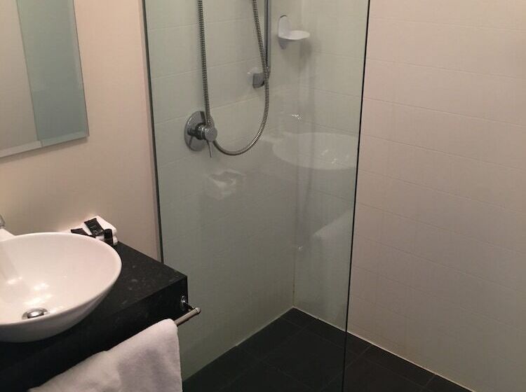 Quarto Deluxe, Fiordland