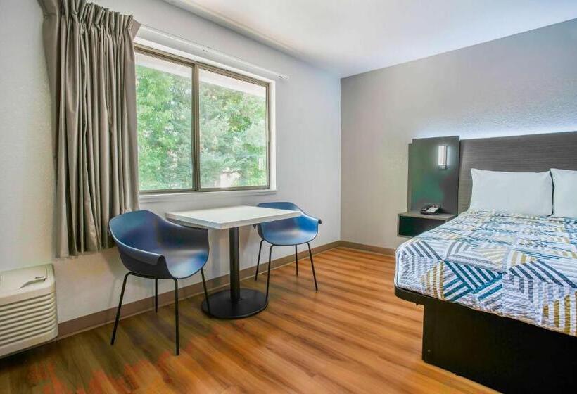 חדר סטנדרט עם מיטת קינג, Motel 6gresham, Or  Portland