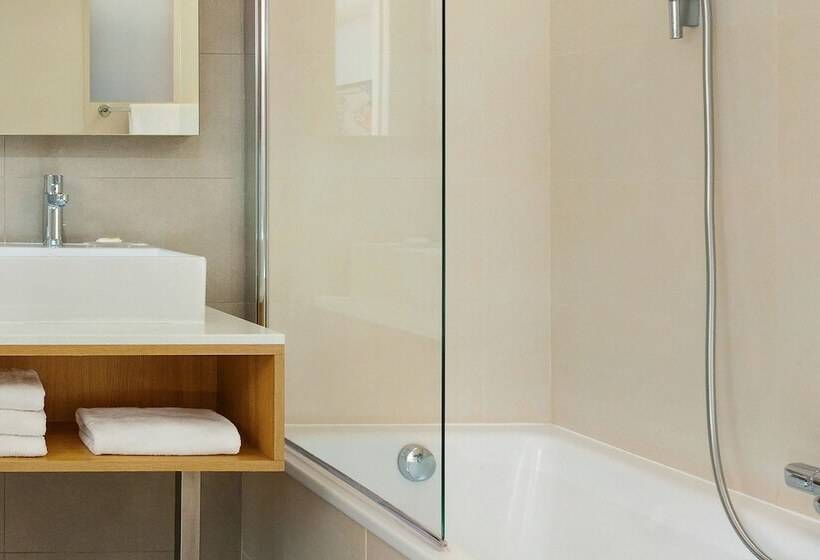 스탠다드 룸, Courtyard By Marriott Montpellier