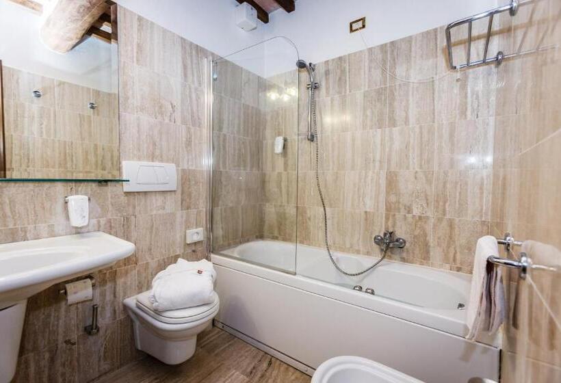Номер Deluxe, Villa Acquaviva Wine Resort