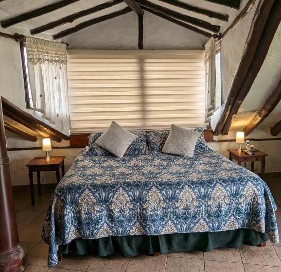 Habitación Estándar con Balcón, Posada Cafe La Huerta