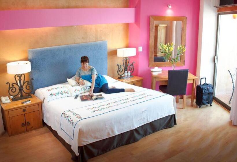 Полулюкс, Suites Xadani