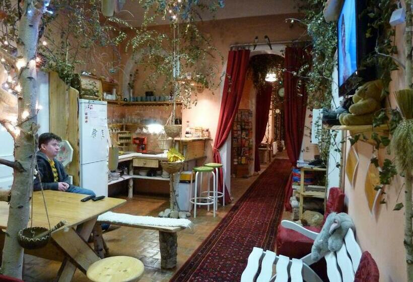 Cama em Quarto Compartilhado, Artharmony Pension & Hostel