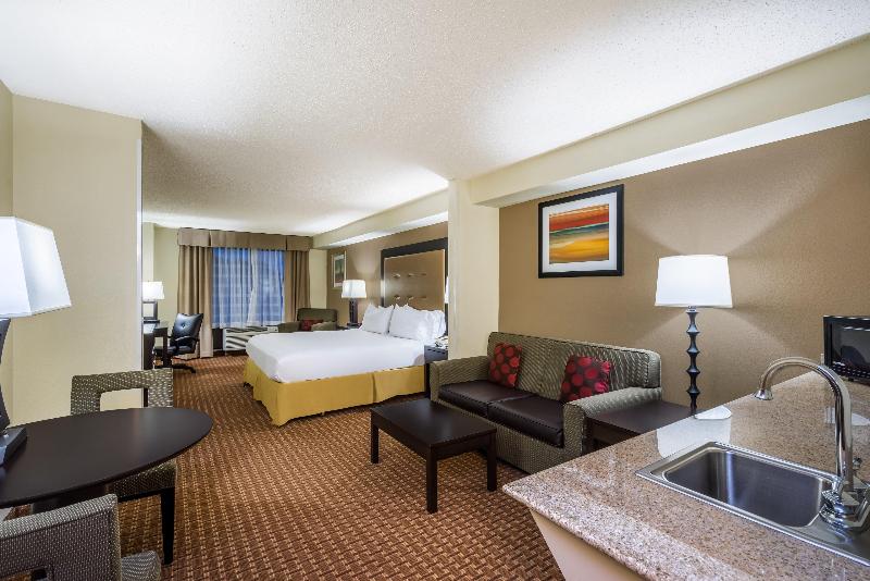 スイート, Holiday Inn Express Hotel & Suites North East, An Ihg