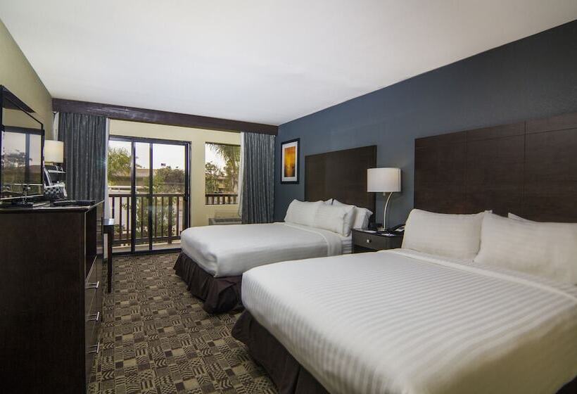 Номер Стандарт, Holiday Inn Express Hotel & Suites Solana Beach Del Mar, An Ihg