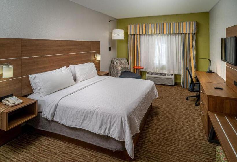 스위트 킹사이즈 침대, Holiday Inn Express And Suites Pikeville, An Ihg