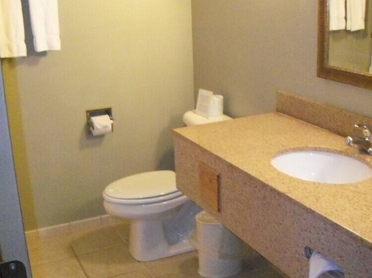 Люкс, Holiday Inn Express Munising Lakeview By Ihg