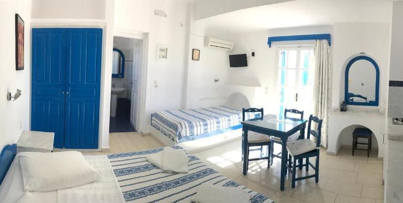 اتاق لوکس سه تخته, Dioskouri Art Villas