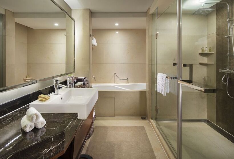 سوییت اجرایی, Doubletree By Hilton Hotel Chongqing North