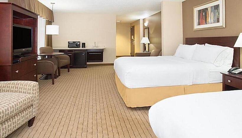 スイート, Holiday Inn Express Hotel & Suites Minot South, An Ihg