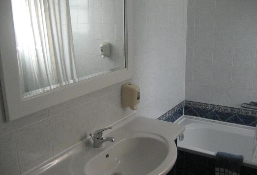 إستوديو قياسى, Kyveli Apartments