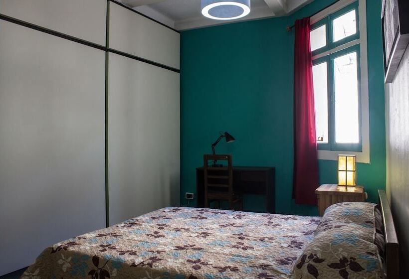 标准间, Hostal Forestal