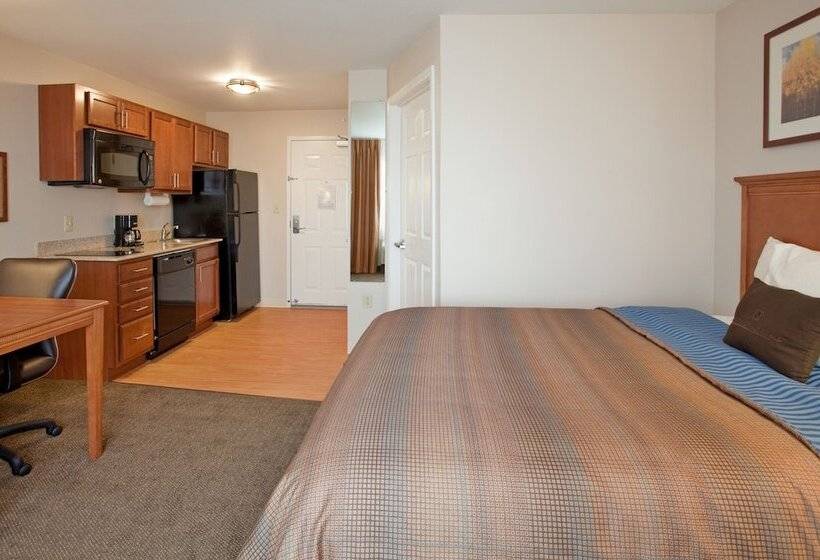 Студия Стандарт, Candlewood Suites Kansas City Northeast, An Ihg