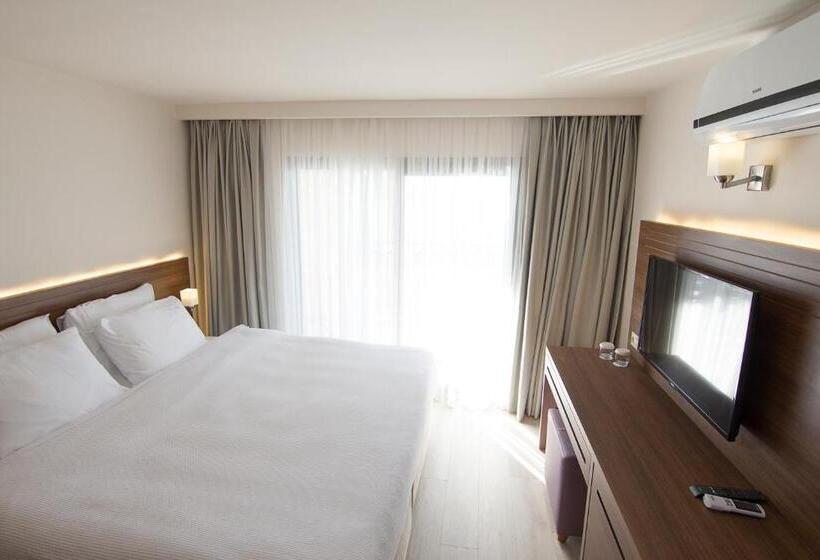 套房, Neopol Hotel Deluxe