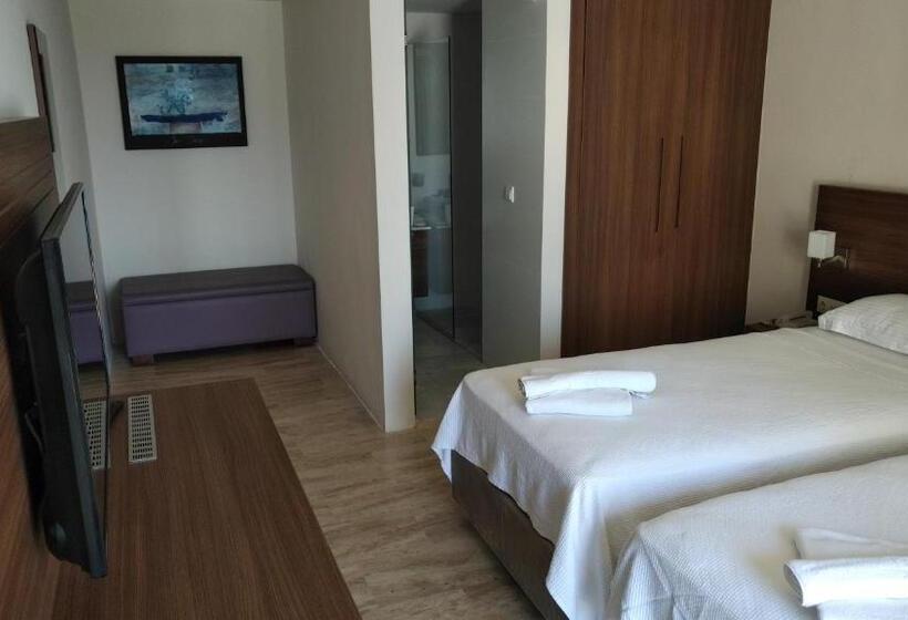 Standardrum Poolutsikt, Neopol Hotel Deluxe