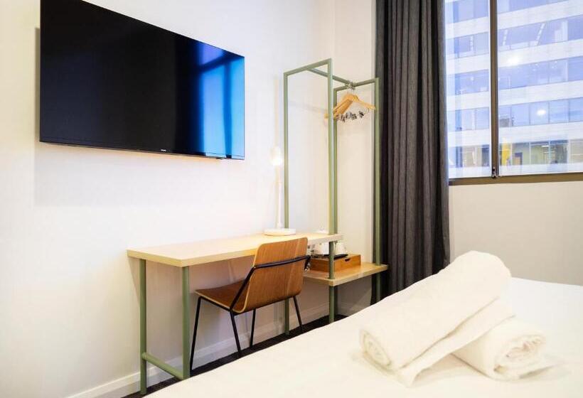 스탠다드 룸 킹사이즈 침대, Yha Sydney Central
