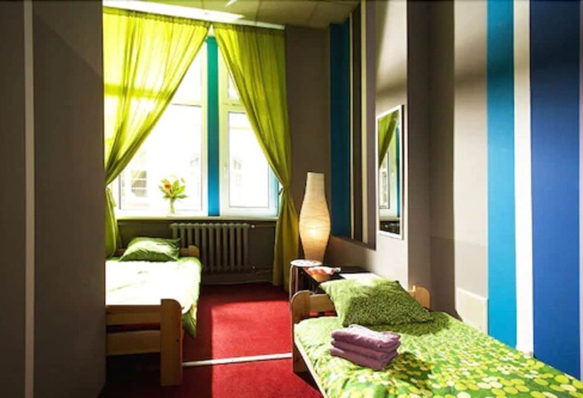 Трехместный Номер Стандарт Совместная Ванная, Absynt Hostel Wrocław