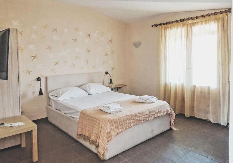 Семейный Номер, Ammon Garden Hotel