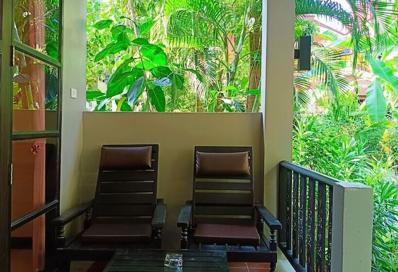 اتاق استاندارد سه تخته با چشمانداز باغ, Chaweng Garden Beach Resort   Sha Plus
