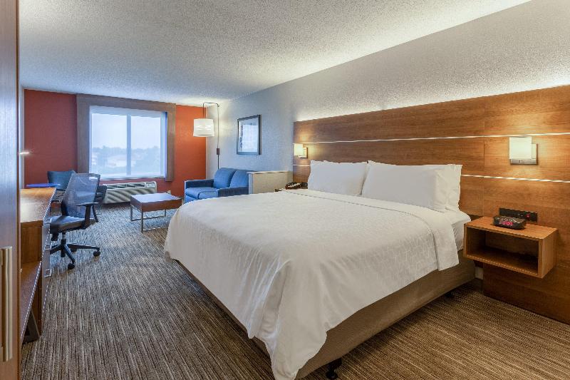 キングサイズベッドのスイートルーム, Holiday Inn Express & Suites O Fallon Shiloh, An Ihg